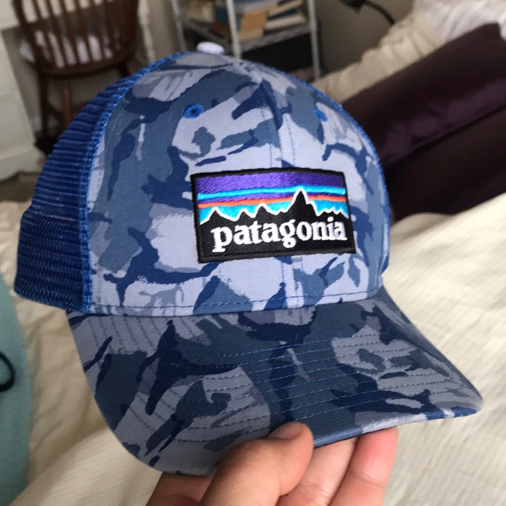 Patagonia trucker hat unisex